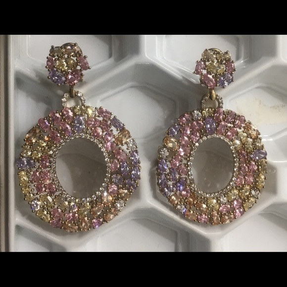 Joan Boyce Brass 14k  GoldPlated Multicolor CZ Earrings Clip on - Picture 2 of 7